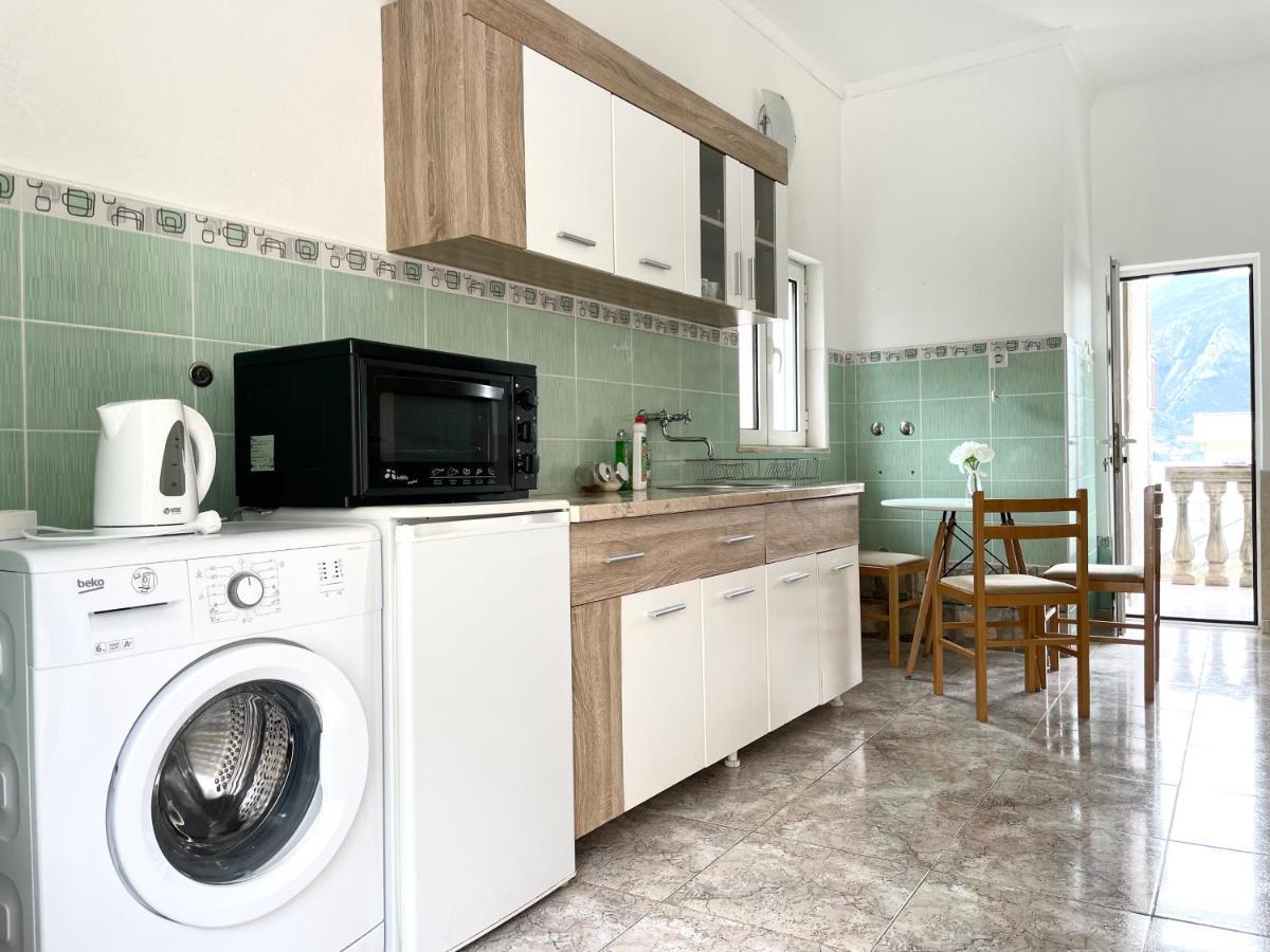 Apartment Vladan Котор Экстерьер фото