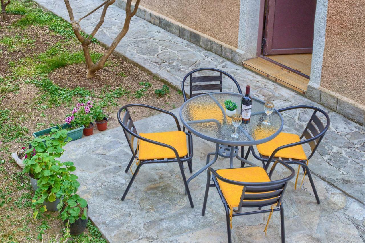 Apartment Vladan Котор Экстерьер фото
